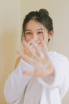 美丽小蜜桃2